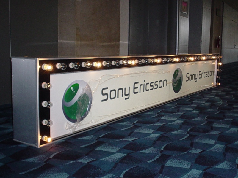 Anuncio Luminoso Sony Ericsson